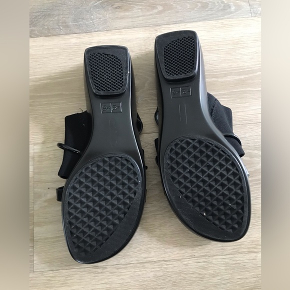 AEROSOLES Flagship Sandals Size 8 - Picture 11 of 12
